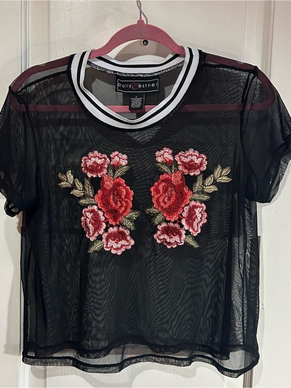 Polly&Esther Black Mesh Floral Appliqué Short Sleeve Top - Red/Pink Roses Sz. L
